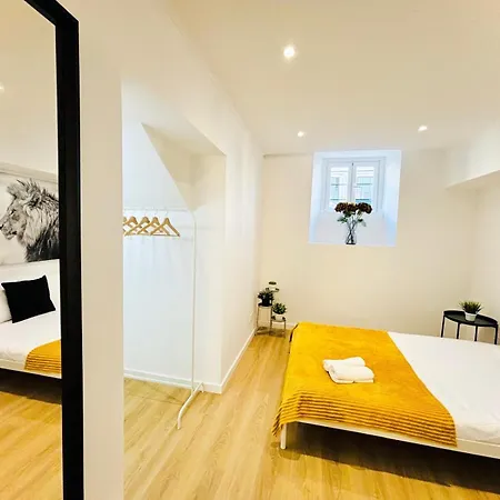 Luxury Flat, Perfect And Ideal For Tourists Apartment *