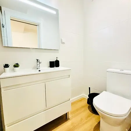 Apartment Luxury Flat, Perfect And Ideal For Tourists *