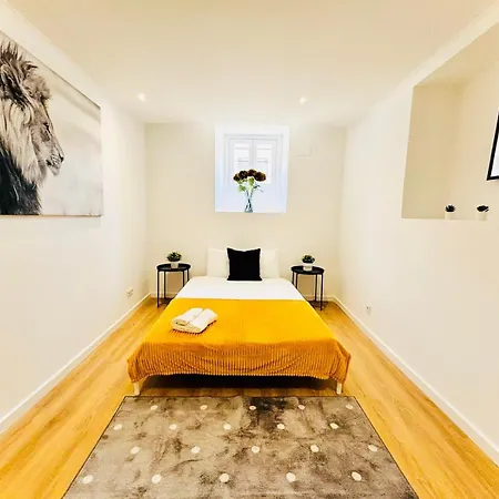 Apartment Luxury Flat, Perfect And Ideal For Tourists